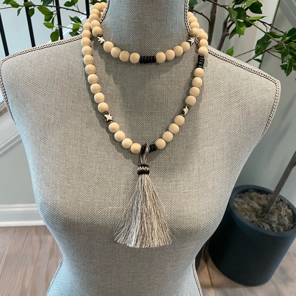 Elegant Cream and Black Beaded Necklace with Tassel